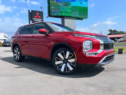 New 2025 Mitsubishi Outlander SE