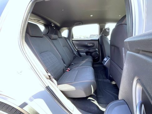 Used 2024 Honda HR-V Sport image 18