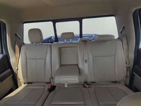 Used 2018 Ford F150 Lariat w/ Trailer Tow Package image 12