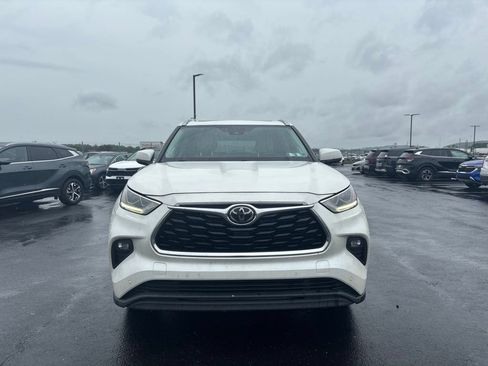Used 2020 Toyota Highlander Limited w/ Protection Package #3 AWD/4WD image 8