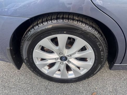 Used 2015 Subaru Legacy 2.5i Premium AWD/4WD image 7