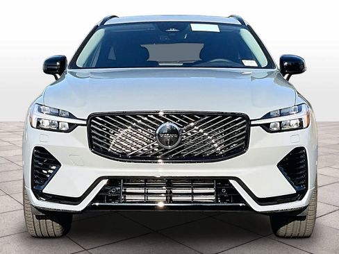 New 2026 Volvo XC60 T8 Ultra w/ Climate Package image 5