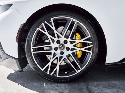 Used 2023 Maserati MC20 Coupe image 27