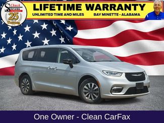 Used 2024 Chrysler Pacifica Limited FWD video 1