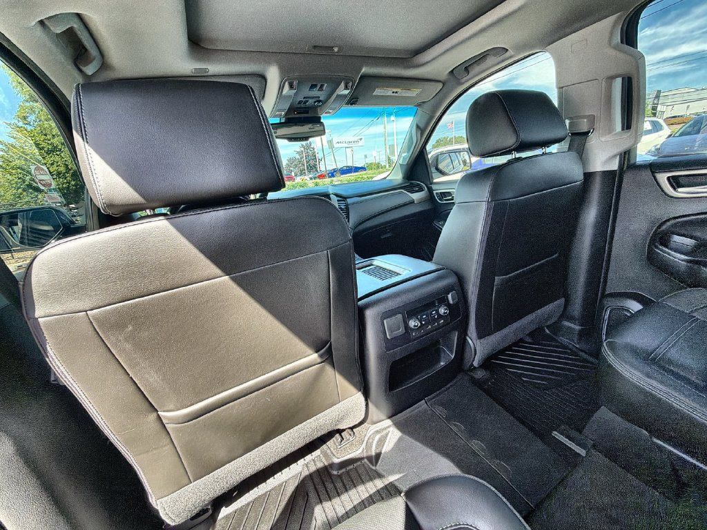 Used 2018 GMC Yukon Denali w/ Denali Ultimate Package AWD/4WD image 20