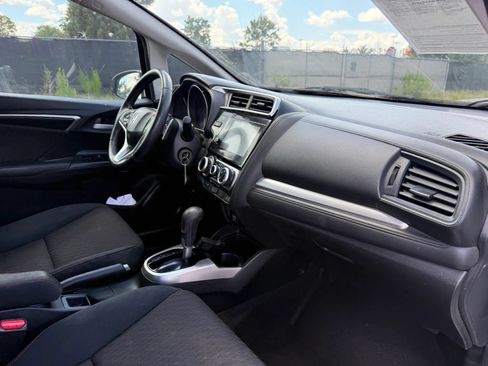 Used 2018 Honda Fit Sport image 19