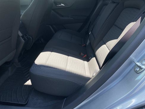 Used 2026 Chevrolet Equinox LT w/ LPO, Floor Liner Package FWD image 12