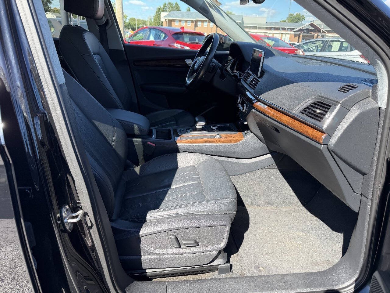 Used 2018 Audi Q5 2.0T Premium Plus AWD/4WD image 11
