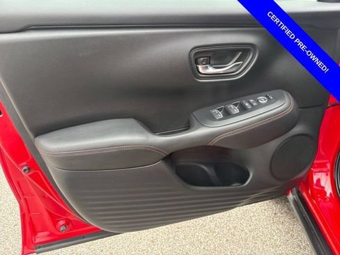 Certified 2025 Honda HR-V Sport image 25