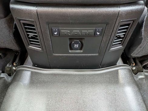 Used 2017 RAM 2500 Laramie w/ Sport Appearance Group AWD/4WD image 13