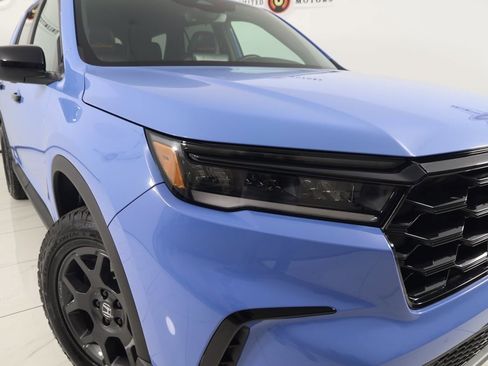 Used 2023 Honda Pilot TrailSport image 23
