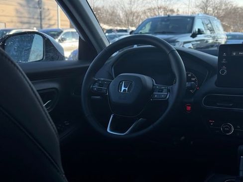 New 2026 Honda HR-V EX-L image 22