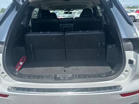 Used 2025 Mitsubishi Outlander SE FWD image 19