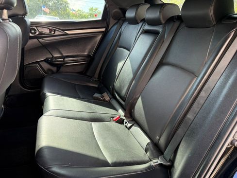 Used 2018 Honda Civic Sport Touring image 27