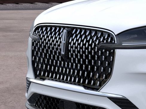 New 2026 Lincoln Aviator Reserve AWD/4WD image 41