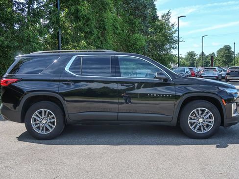 Used 2022 Chevrolet Traverse LT AWD/4WD image 8