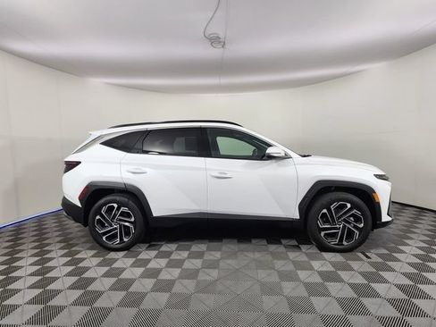 Certified 2024 Hyundai Ioniq 5 SE AWD/4WD image 6