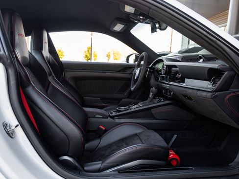 Used 2022 Porsche 911 GT3 image 46