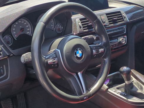 Used 2018 BMW M3 RWD image 18