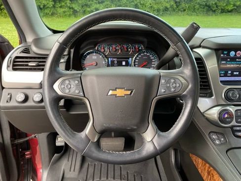 Used 2019 Chevrolet Tahoe Premier AWD/4WD image 21