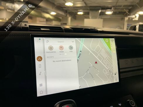 Used 2024 Land Rover Defender 130 X-Dynamic SE image 16