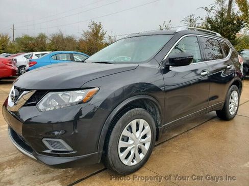 Used 2016 Nissan Rogue S w/ Appearance Package image 3