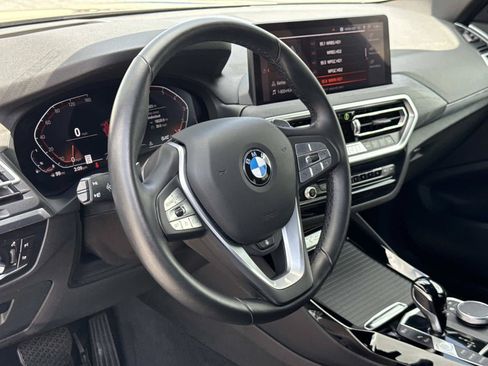 Used 2024 BMW X3 xDrive30i w/ Premium Package AWD/4WD image 2