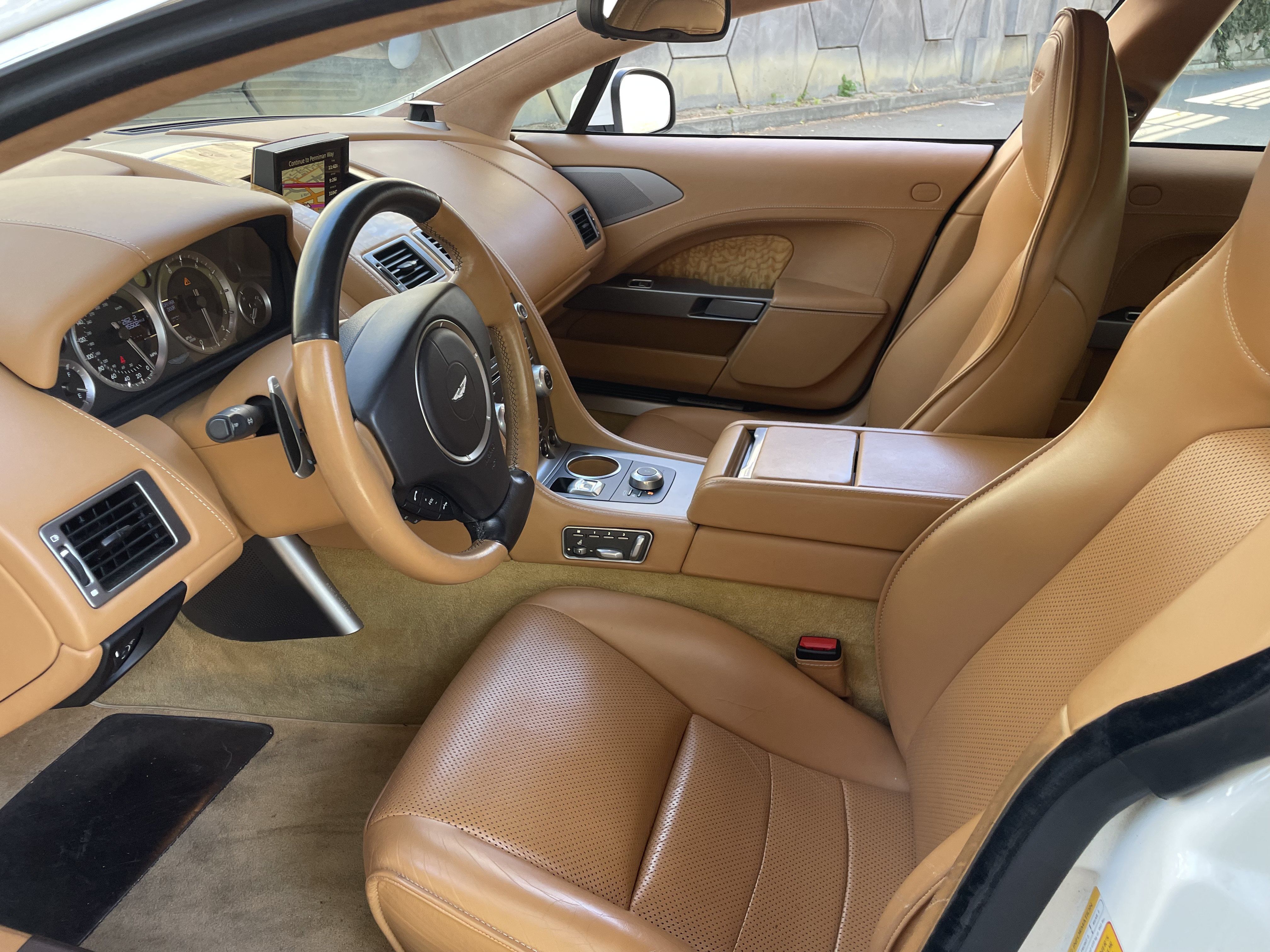 Used 2012 Aston Martin Rapide RWD image 19
