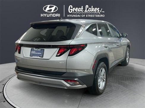 Certified 2026 Hyundai Tucson SE image 5