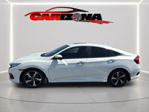 Used 2018 Honda Civic Touring image 11