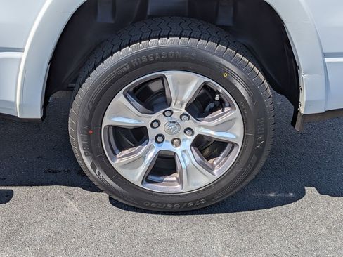 Used 2021 RAM 1500 Laramie AWD/4WD image 9