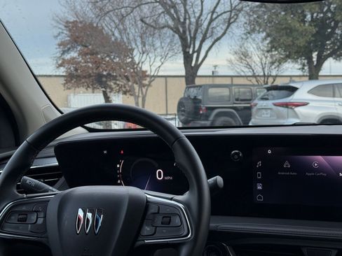 Used 2025 Buick Encore GX Preferred image 34