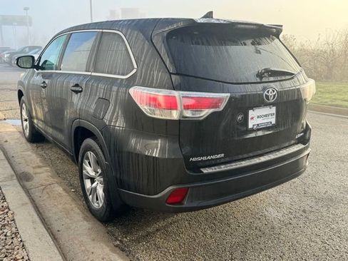 Used 2014 Toyota Highlander Plus image 39