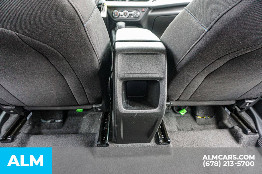 Used 2025 Chevrolet Trax LS FWD image 30