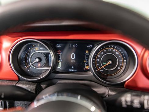 Used 2023 Jeep Wrangler Unlimited Rubicon w/ Dual Top Group image 22