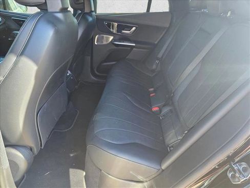 Used 2023 Mercedes-Benz EQE 500 4MATIC SUV image 15