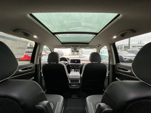 New 2026 Volkswagen Atlas SEL Premium R-Line image 18