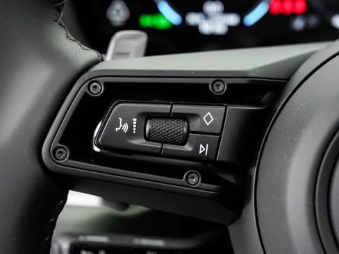 New 2026 Porsche Cayenne AWD/4WD image 15