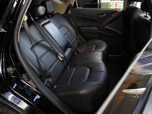 Used 2014 Nissan Murano LE w/ Platinum Edition Package image 18