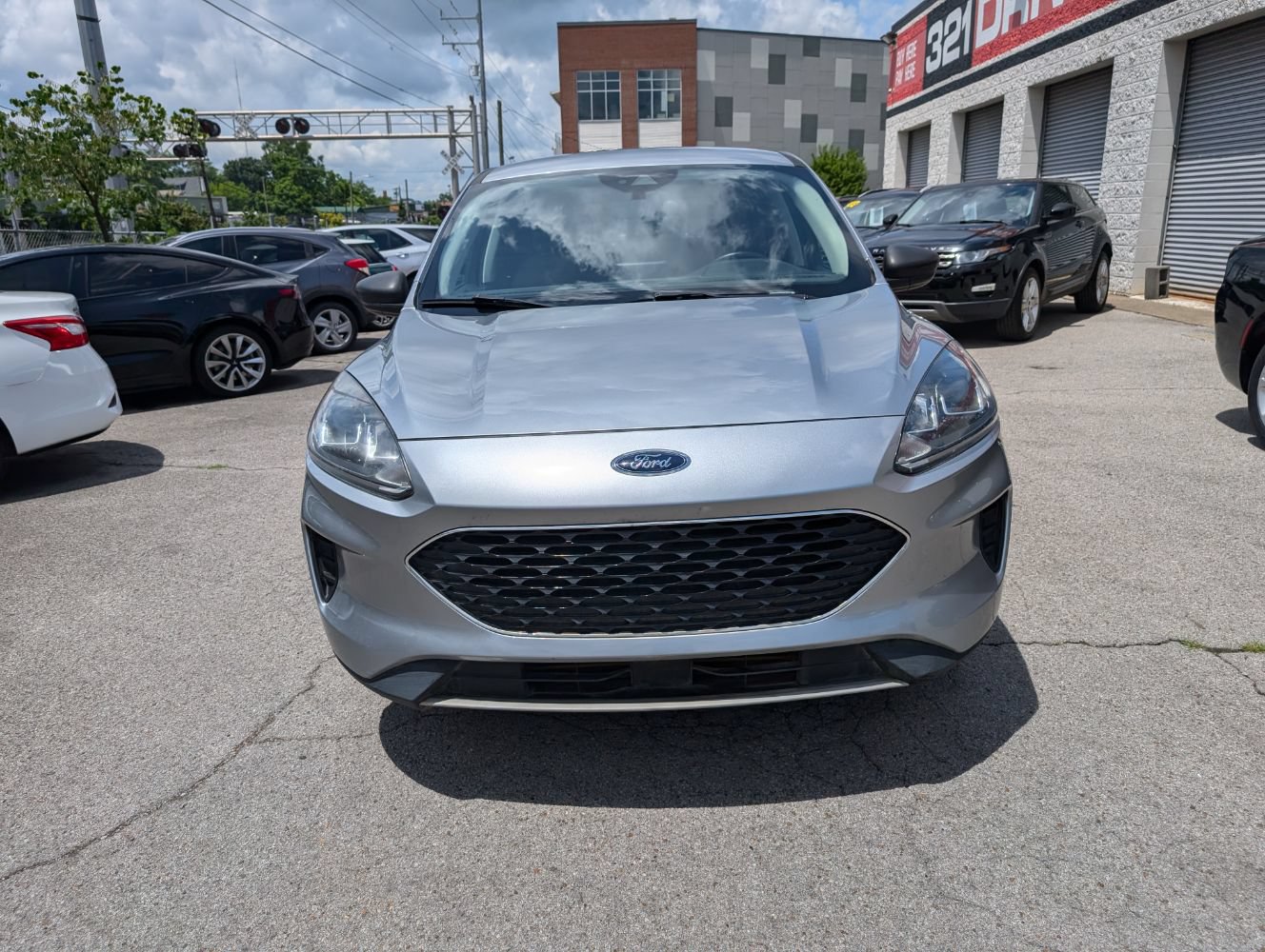 Used 2022 Ford Escape SE w/ Convenience Package FWD image 4