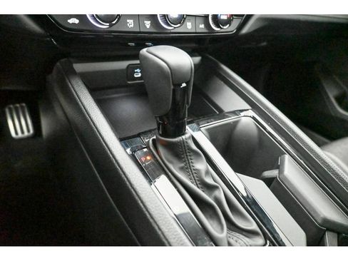 Used 2024 Honda Accord Sport image 39