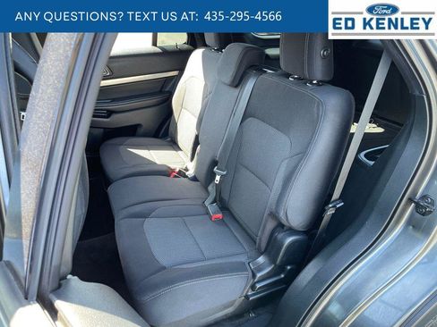Used 2018 Ford Explorer XLT w/ Equipment Group 201A AWD/4WD image 6