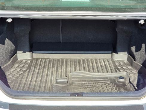 Used 2022 Toyota Camry SE w/ Audio Upgrade Package FWD image 17