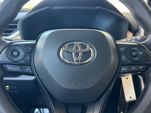 Certified 2025 Toyota RAV4 LE AWD/4WD image 22