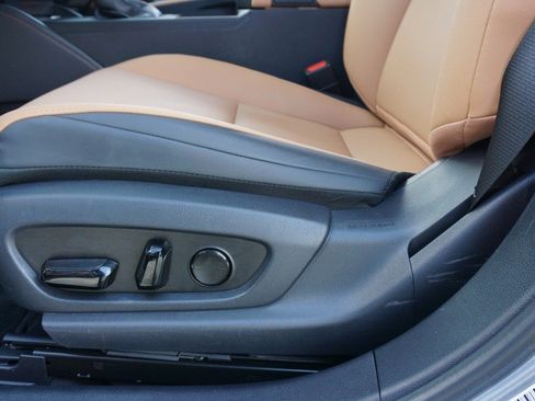 Certified 2024 Lexus ES 350 w/ Premium Package image 23