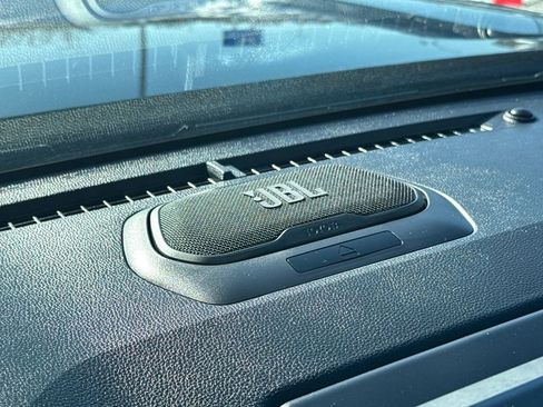 Used 2025 Toyota 4Runner Limited image 32