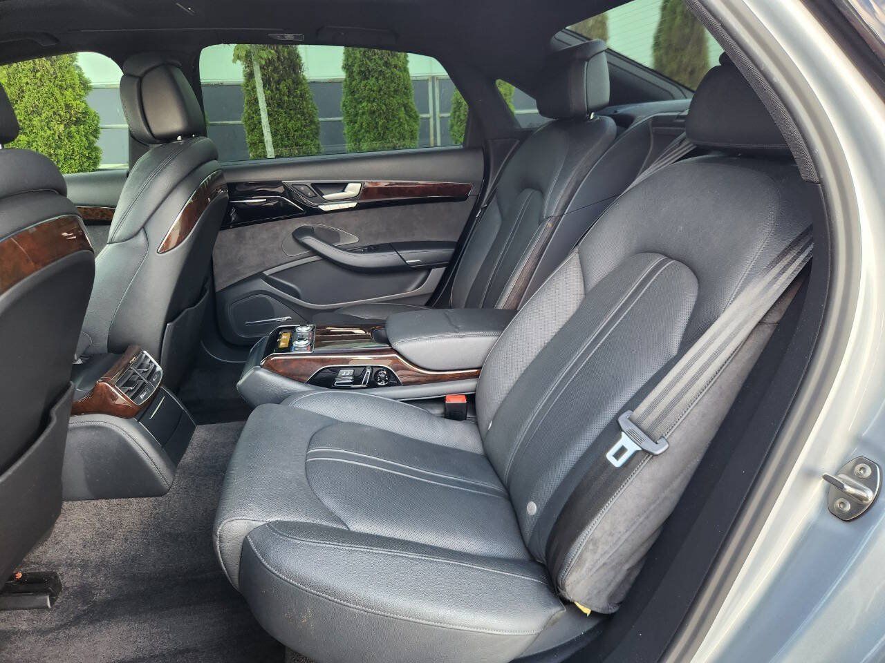 Used 2016 Audi A8 L 3.0T w/ Executive Package AWD/4WD image 9