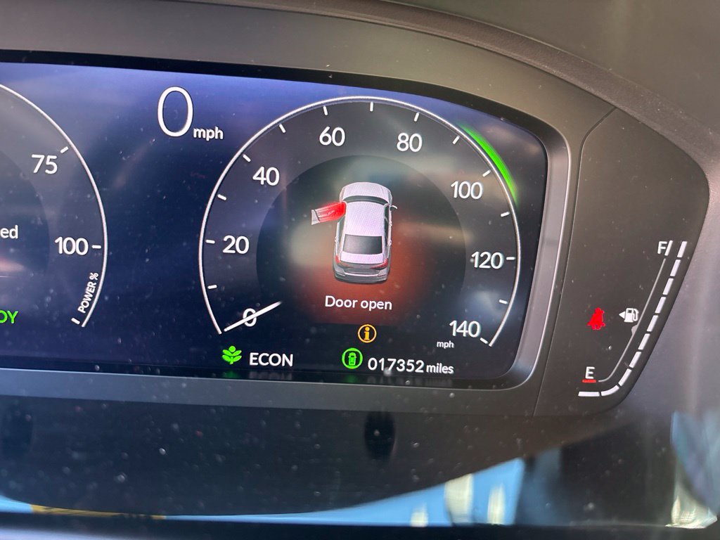 Used 2025 Honda Civic Sport image 19