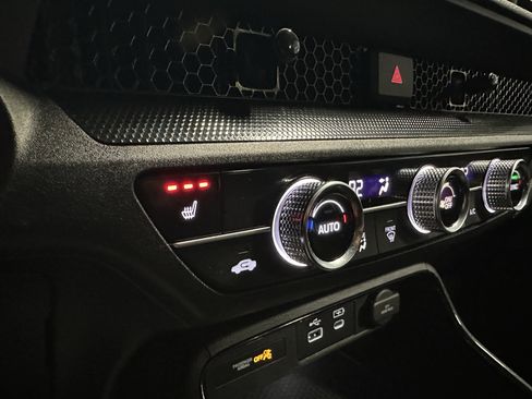 Used 2023 Honda CR-V EX image 15