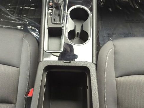 Used 2024 Nissan Altima 2.5 SV FWD image 24